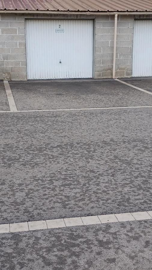 Gite "La Bulle De Lena" Avec Petit-Dejeuner Garage Et Parking Flavigny Eksteriør billede